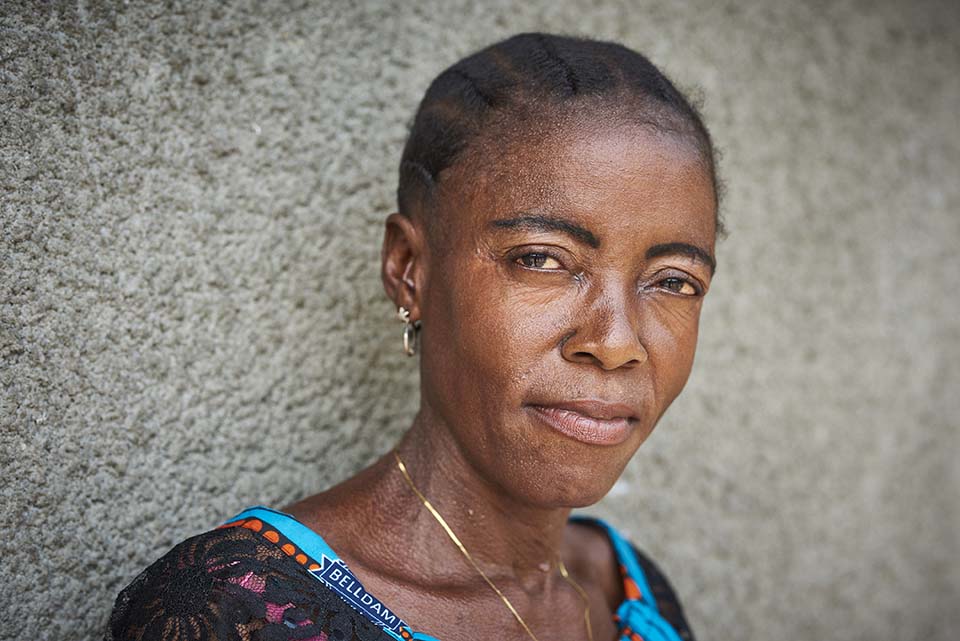 portrait of woman in DR Congo