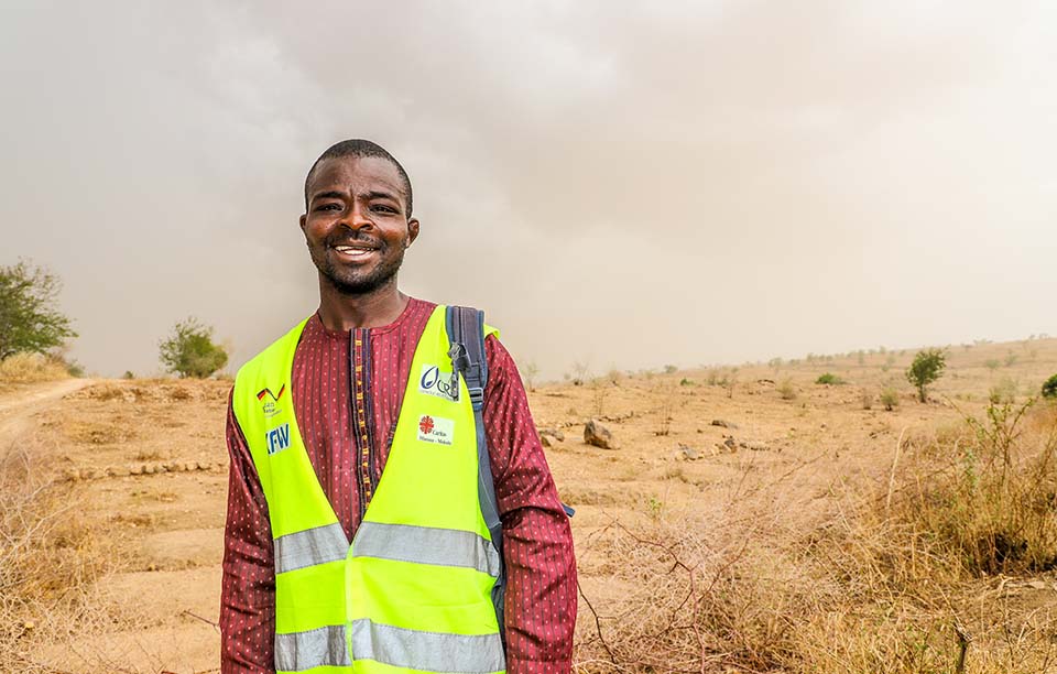 farmer facing camera in Cameroon