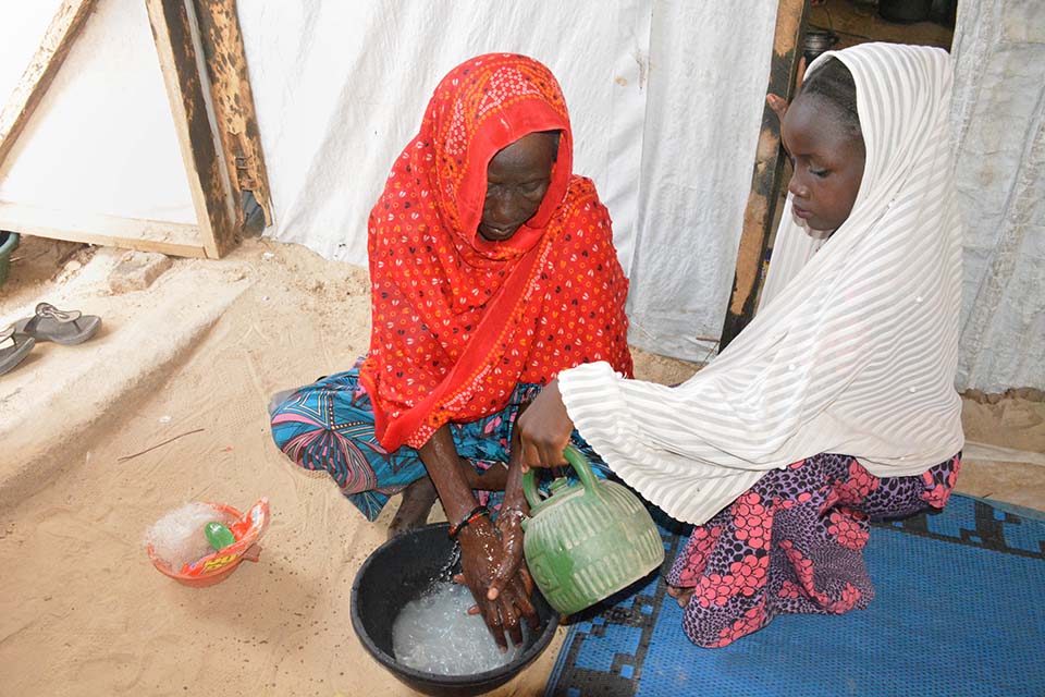 hand-washing demo in Nigeria