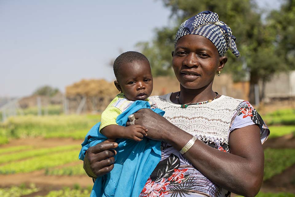 mother holds child in Mali