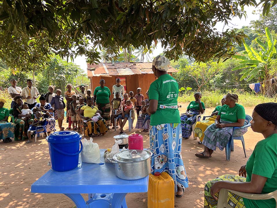 mothers' health gathering in DRC