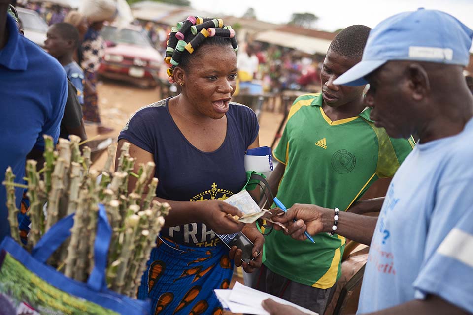 Nigerian cassava seller