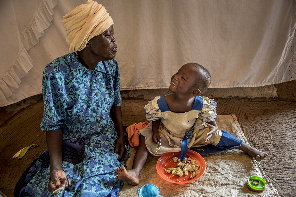 providing a nutritious meal in Kenya