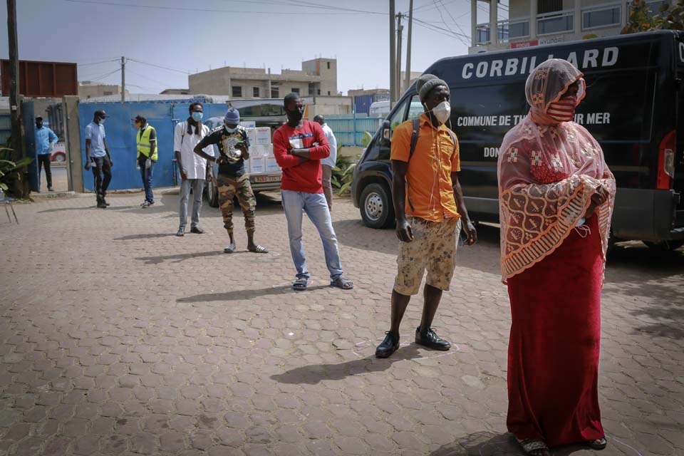 social distancing in Senegal