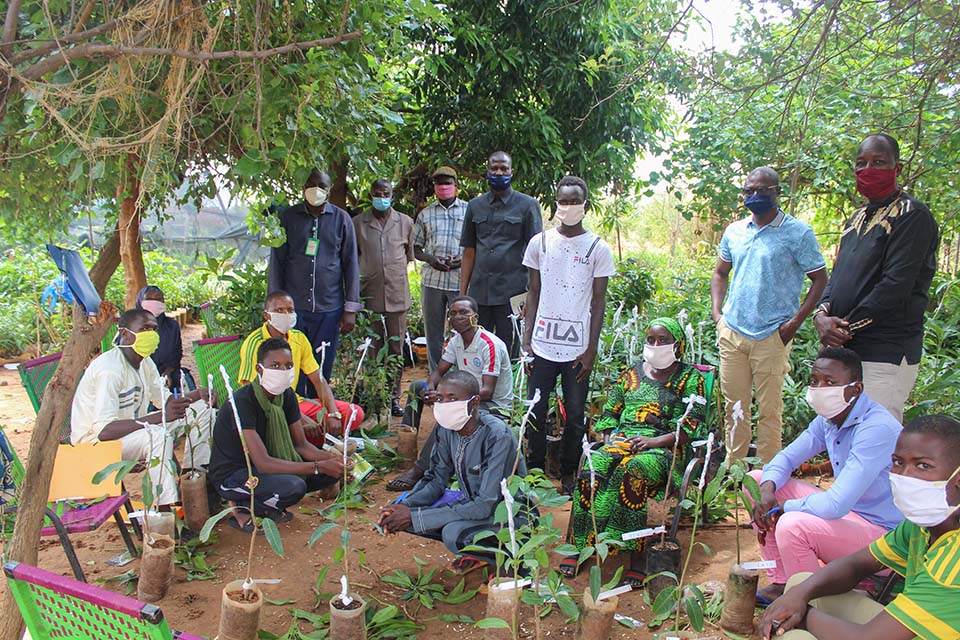 youth entrepreneur participants gather in Niger NIG2022074347