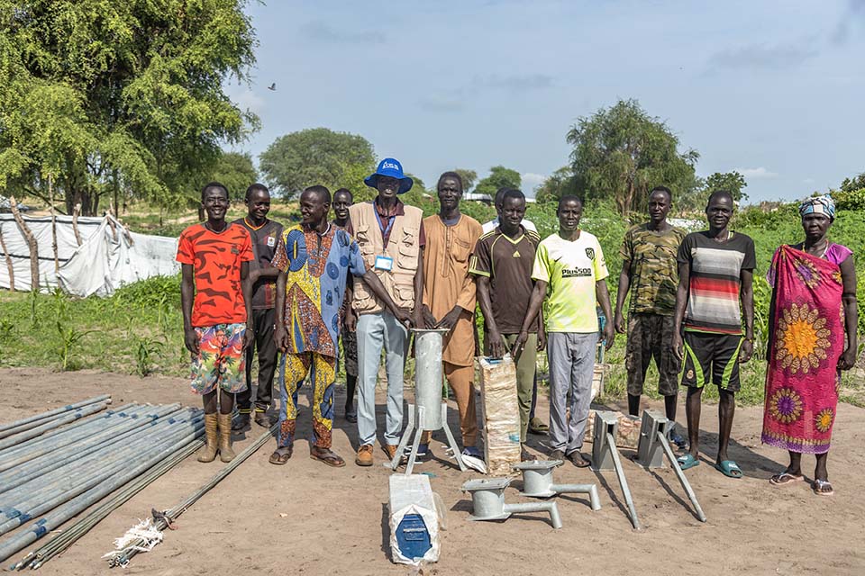 South Sudan work crew