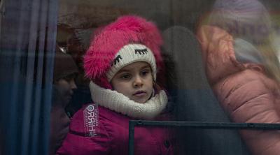 Ukrainian refugees leave their war-torn country