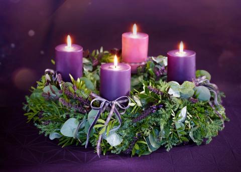 Advent Wreath with purple background