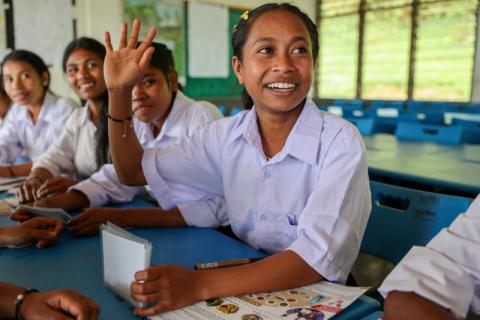 Jovenes en la escuela