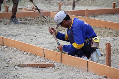 As part of our shelter program, CRS trained carpenters and supplied them with the tools they needed to help communities rebuild their homes. 