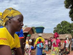 women at market in Central African Republic